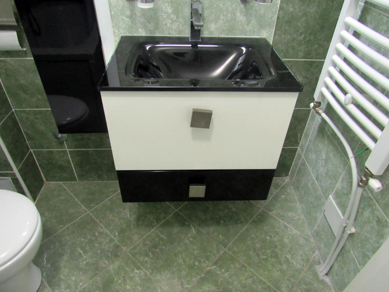 65 Square Meters Designer Apartment In Heart Of City - River View ! Park For Free Nis Luaran gambar