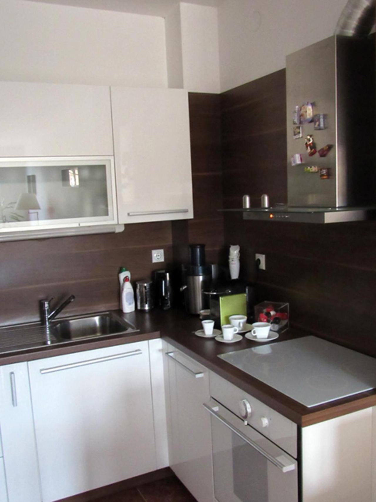 65 Square Meters Designer Apartment In Heart Of City - River View ! Park For Free Nis Luaran gambar