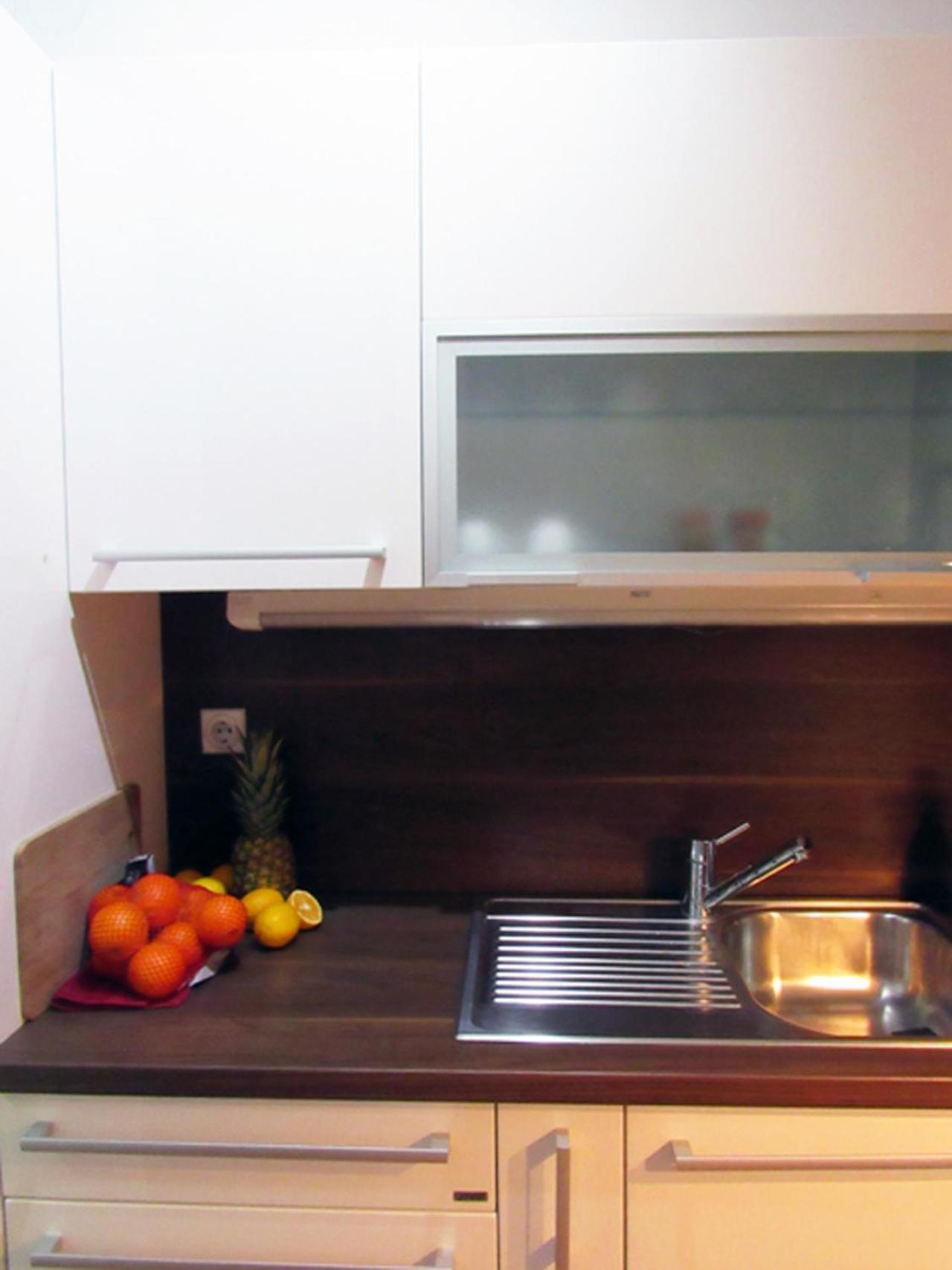 65 Square Meters Designer Apartment In Heart Of City - River View ! Park For Free Nis Luaran gambar
